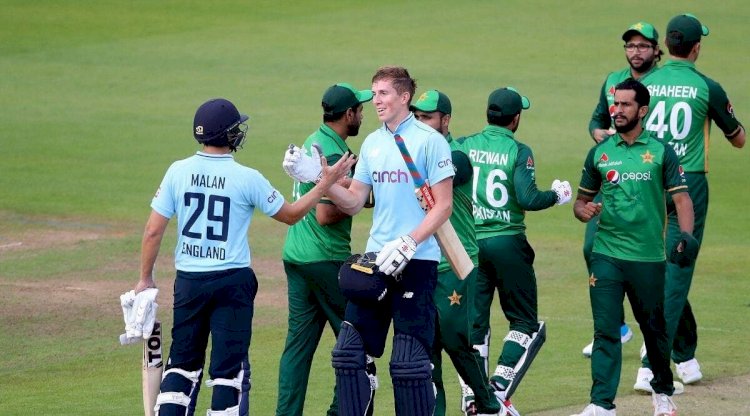 एकदिवसीय मालिकेत पाकिस्तानला क्लीन स्वीप, इंग्लडने मालिका ३-० ने जिंकली