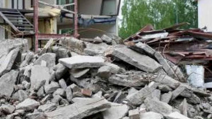 मुंबईच्या काळबादेवी परिसरात इमारत कोसळून एकाचा मृत्यू
